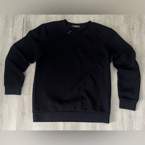 SOLD ❌❌❌
Dolce & Gabbana Black Crewneck Sweatshirt with Subtle Logo